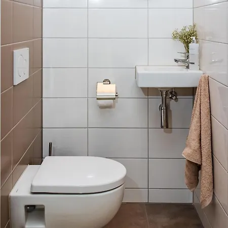 In Near Forest Вортхёйзен