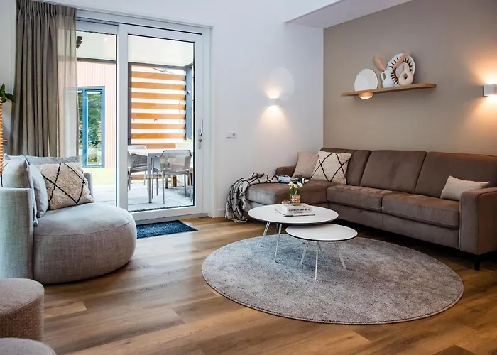 In Near Forest فورتهاوزن